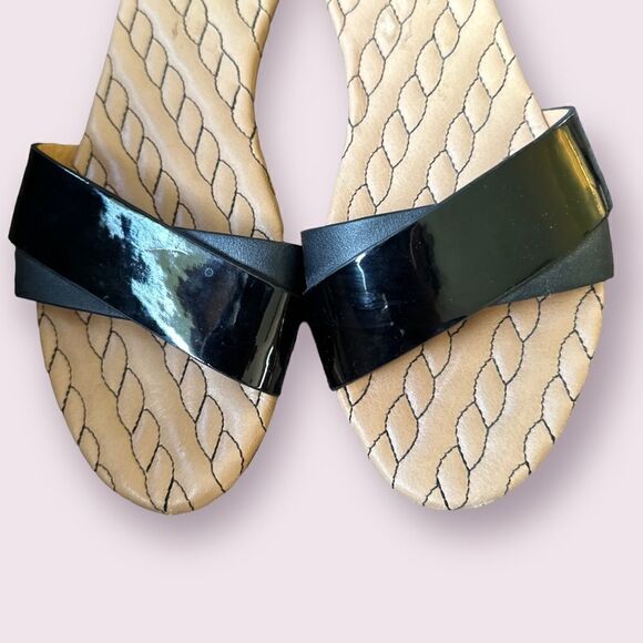 Cape Cod Shoe Supply Co Women's Slide Sandals Size 7 - Picture 2 of 6